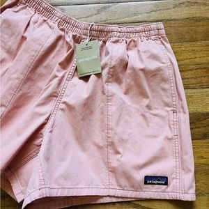 Womens Patagonia Funhoggers 4 Inch Shorts Sun fade Pink Medium New With Tags